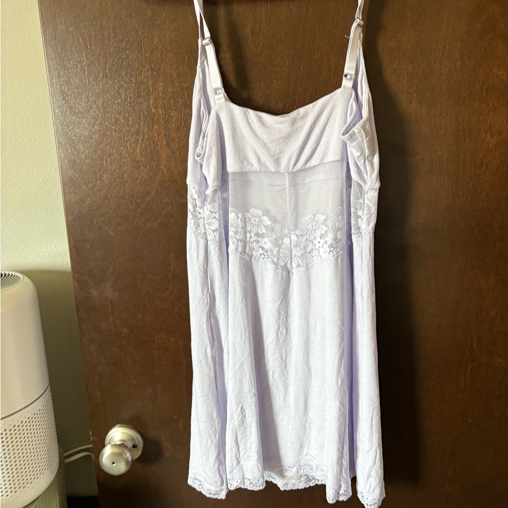 Elegant Lavender Slip nightie vs - Picture 4 of 4